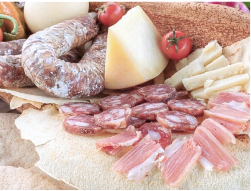 salsiccia-pecorino_